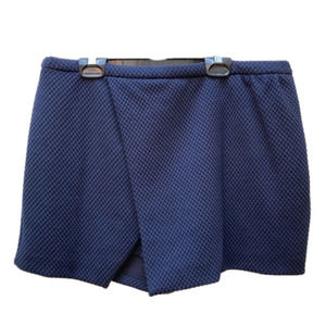 Olive and Oak mini navy textured skort.